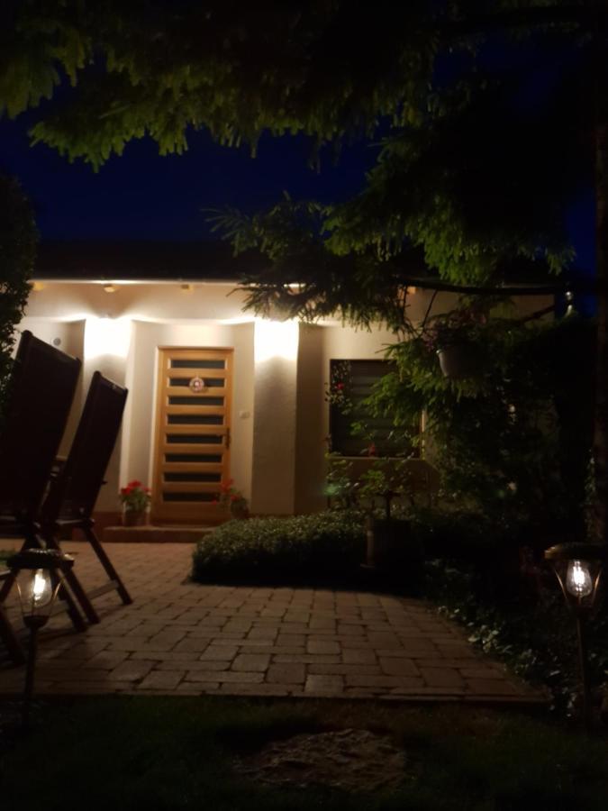 Füred Deluxe Garden Apartment Balatonfüred Buitenkant foto